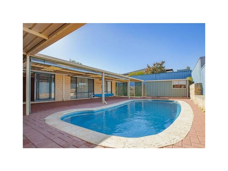109 Caledonia Ave, Currambine WA 6028