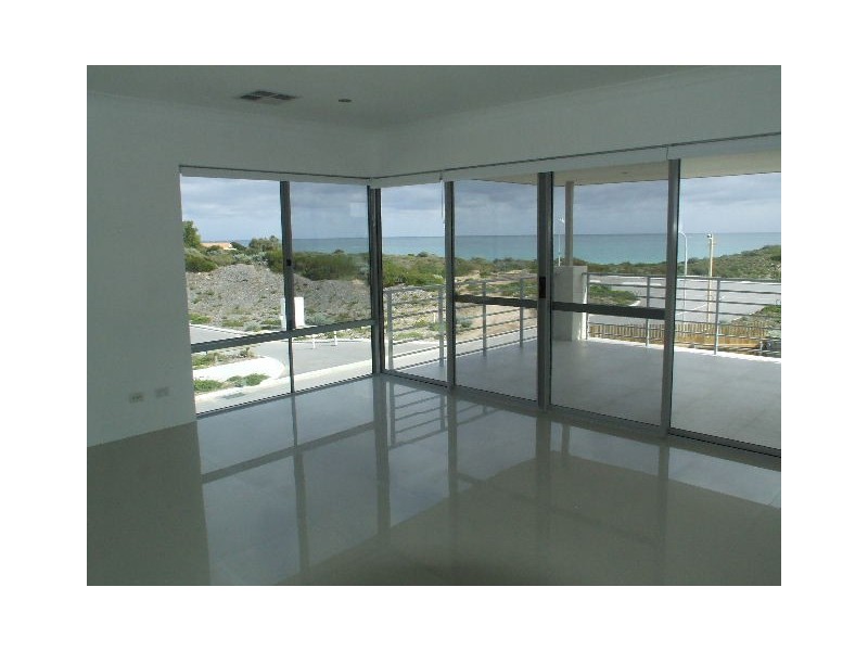 44 Seadrift Street, Yanchep WA 6035