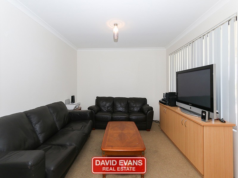 4 Prenton Street, Butler WA 6036