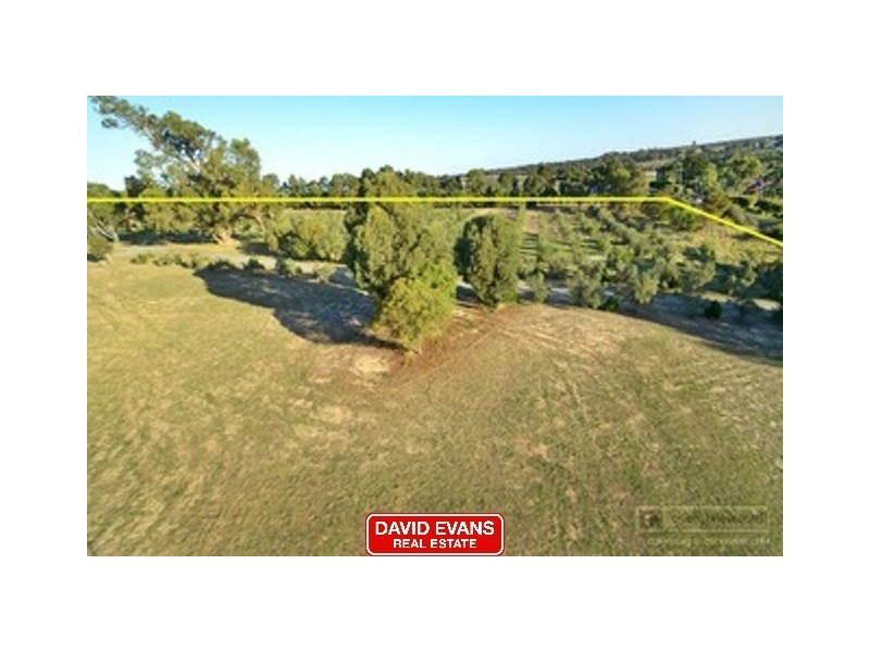 180 Karoborup Road, Carabooda WA 6033