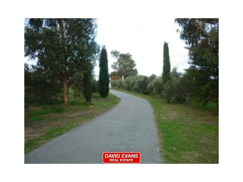 180 Karoborup Road, Carabooda WA 6033