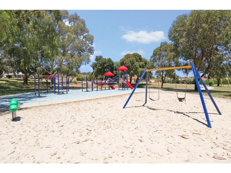 24 Allum Green, Merriwa WA 6030