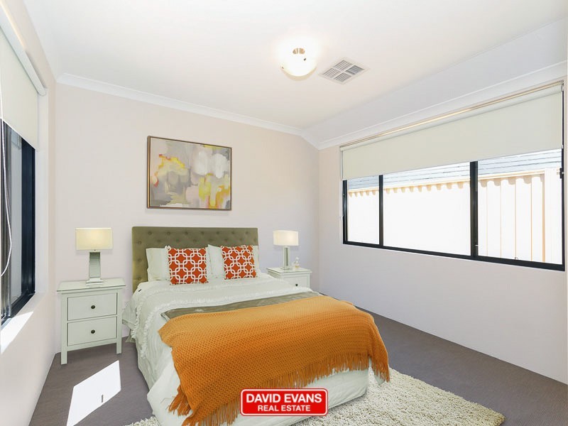 34B Kahana Parkway, Butler WA 6036