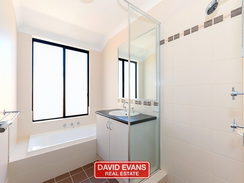 34B Kahana Parkway, Butler WA 6036