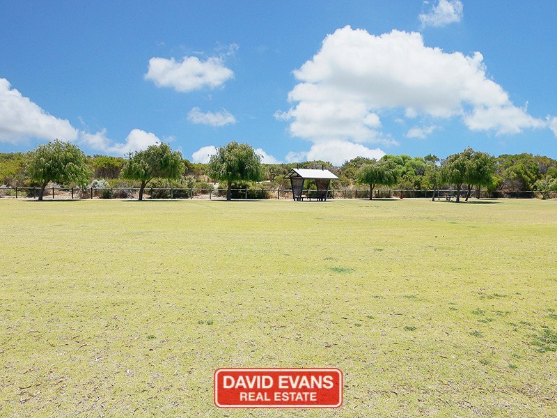 34B Kahana Parkway, Butler WA 6036