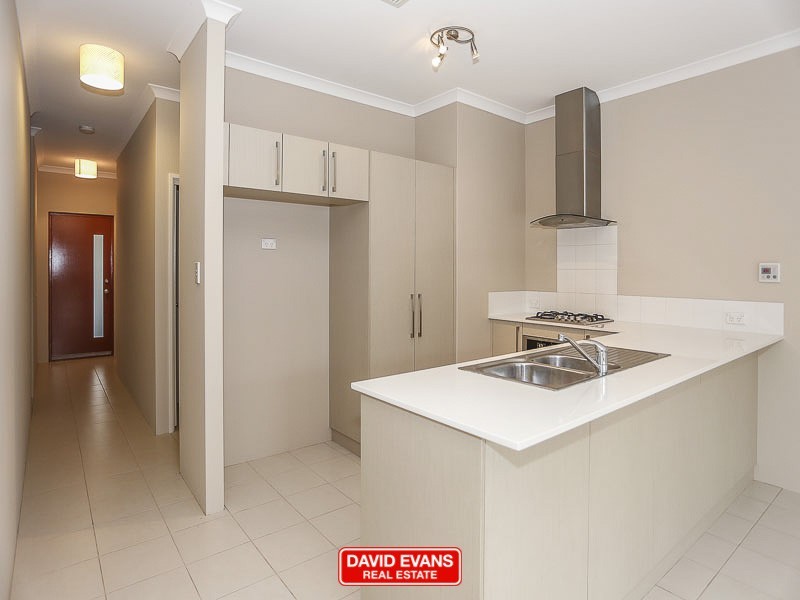 221 Camborne Parkway, Butler WA 6036