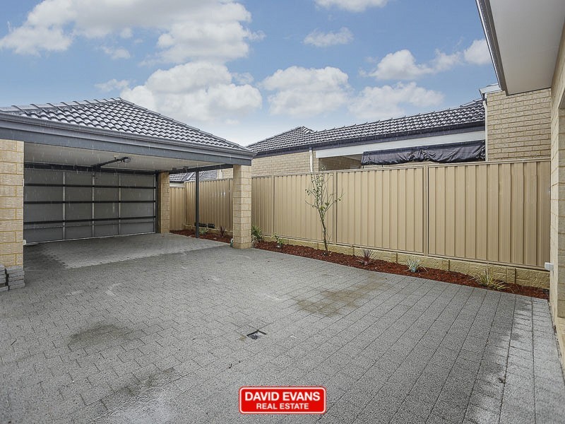 221 Camborne Parkway, Butler WA 6036