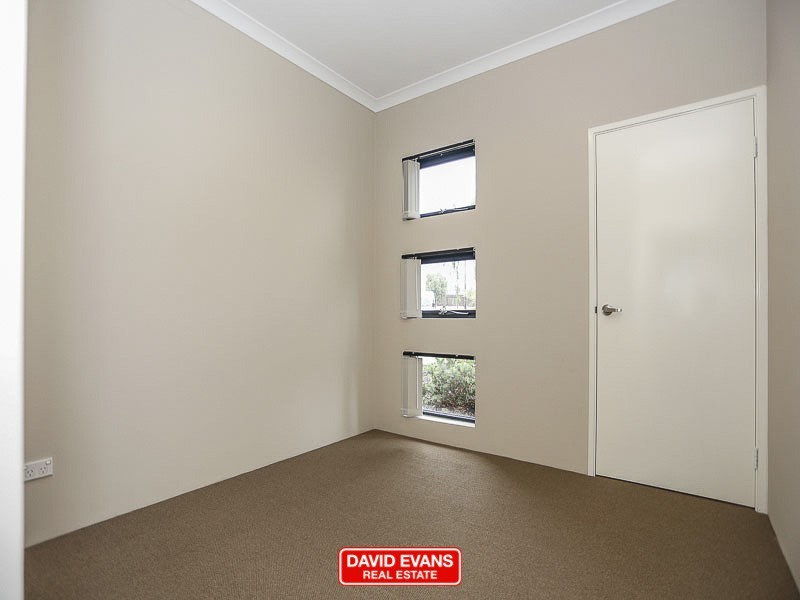 221 Camborne Parkway, Butler WA 6036