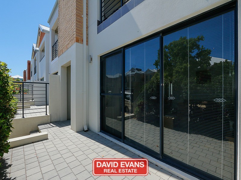 23 Gaudi Way, Clarkson WA 6030