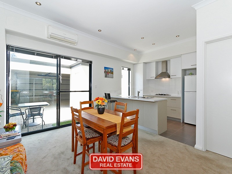 23 Gaudi Way, Clarkson WA 6030