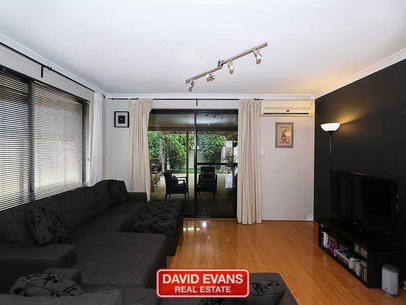 5 Salamanca Turn, Clarkson WA 6030