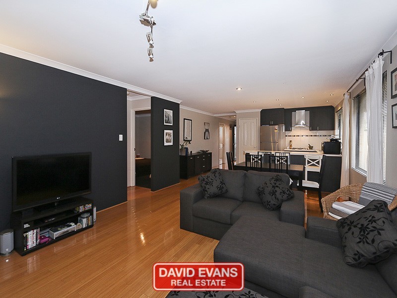 5 Salamanca Turn, Clarkson WA 6030