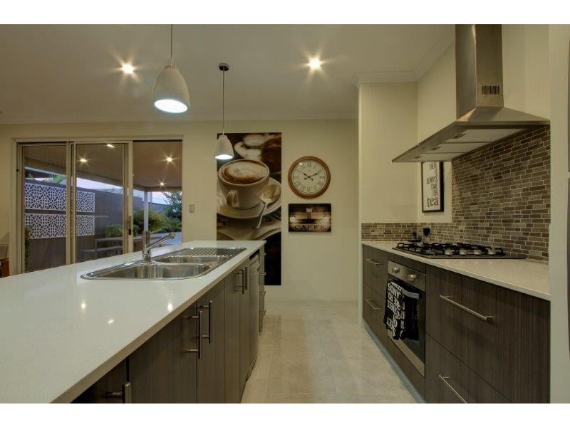 31 Nomad Drive, Clarkson WA 6030