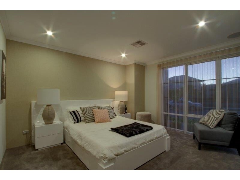 31 Nomad Drive, Clarkson WA 6030