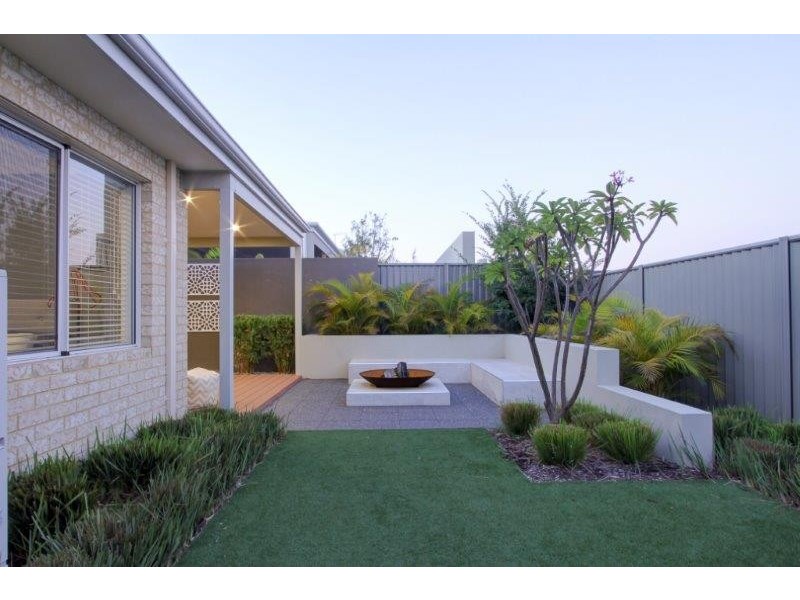 31 Nomad Drive, Clarkson WA 6030