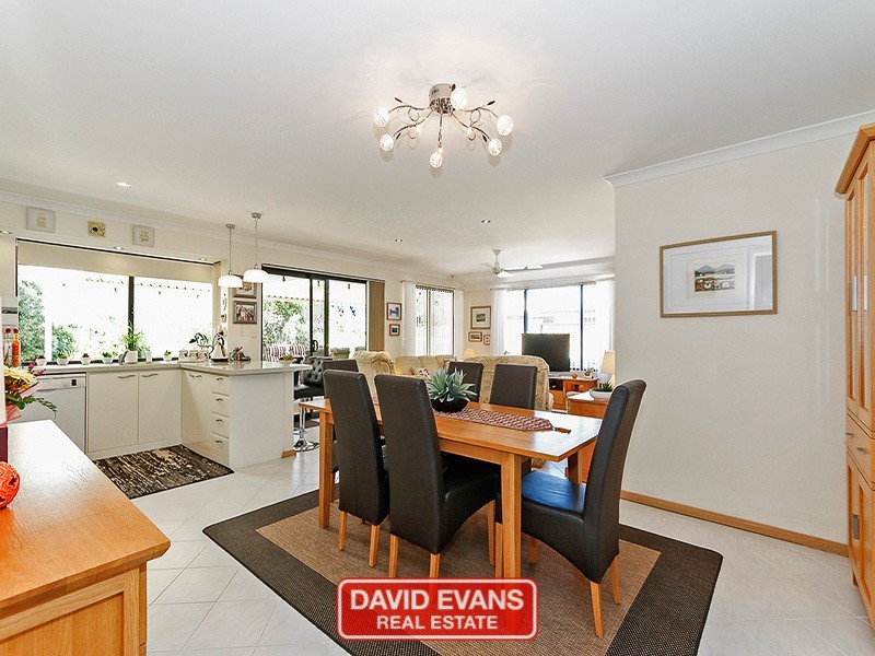 60 Pembury Way, Butler WA 6036