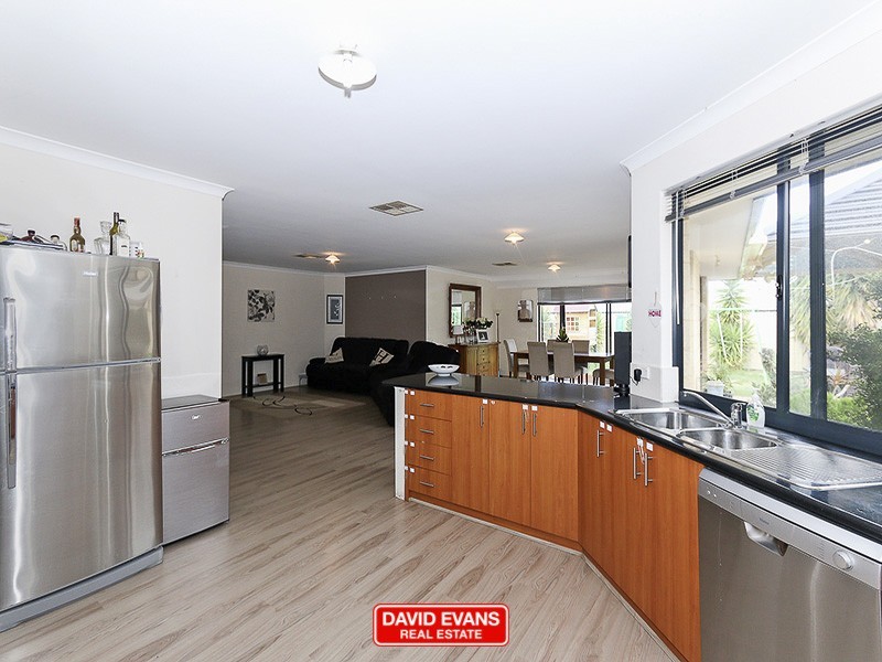 128 Liberty Drive, Clarkson WA 6030