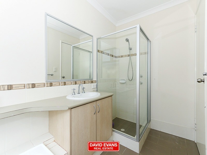 128 Liberty Drive, Clarkson WA 6030