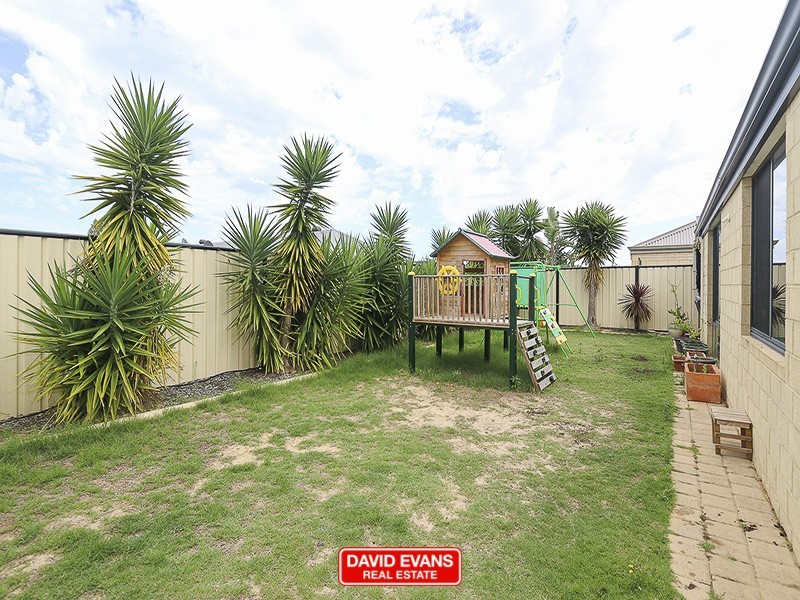 128 Liberty Drive, Clarkson WA 6030