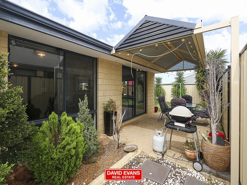 128 Liberty Drive, Clarkson WA 6030