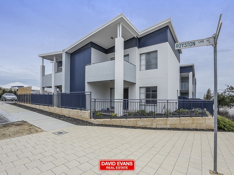 28/2 Royston Link, Butler WA 6036