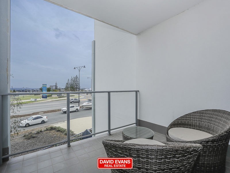 28/2 Royston Link, Butler WA 6036