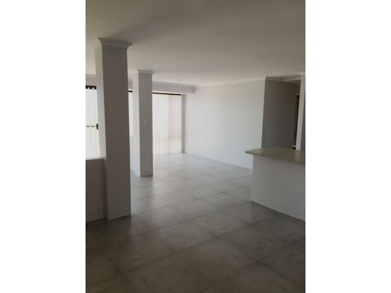 31 Grand Paradiso Parade, Merriwa WA 6030