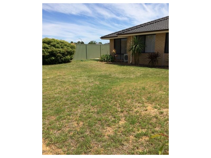 31 Grand Paradiso Parade, Merriwa WA 6030