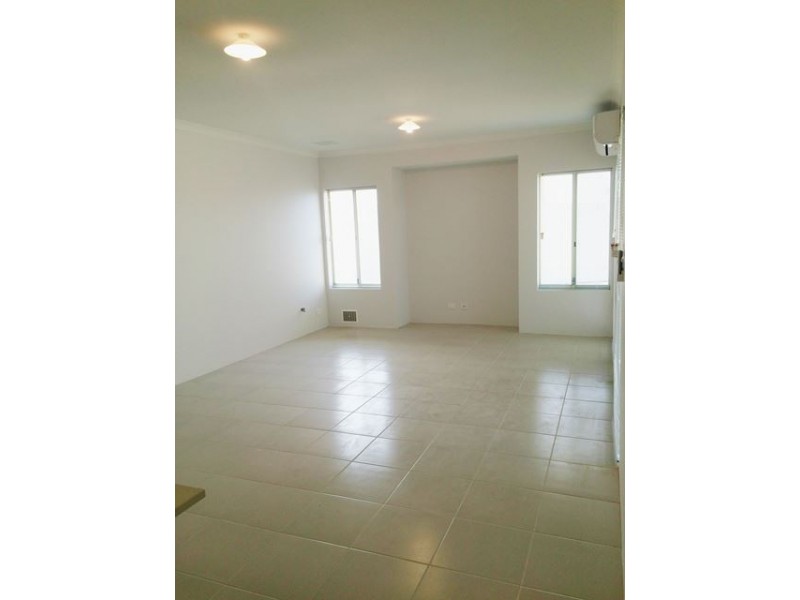 18 Amsterdam Crescent, Alkimos WA 6038