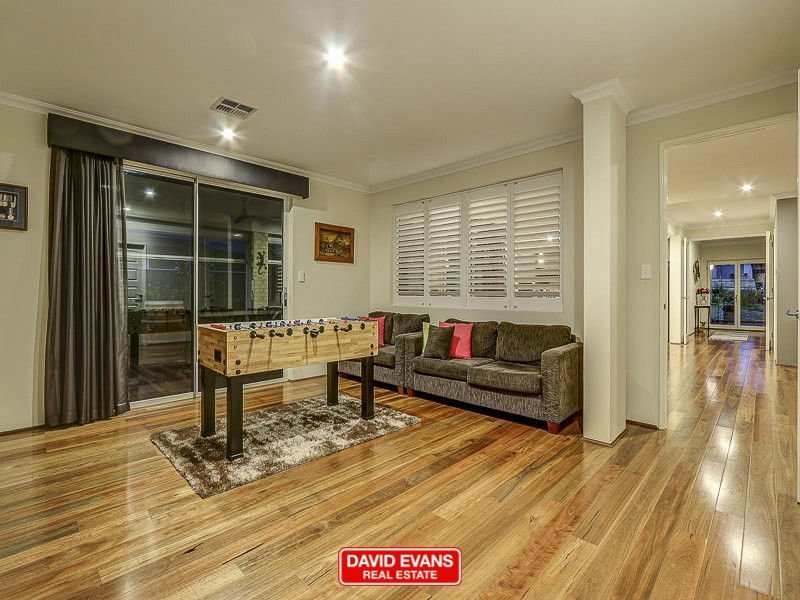 25 Parkland Drive, Yanchep WA 6035