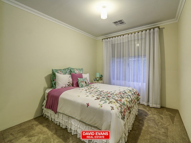 25 Parkland Drive, Yanchep WA 6035