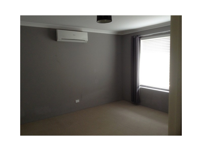 15 Nasidi Place, Sinagra WA 6065