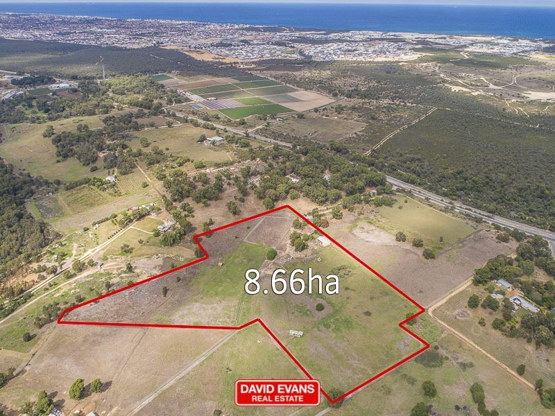 26 Trian Road, Carabooda WA 6033