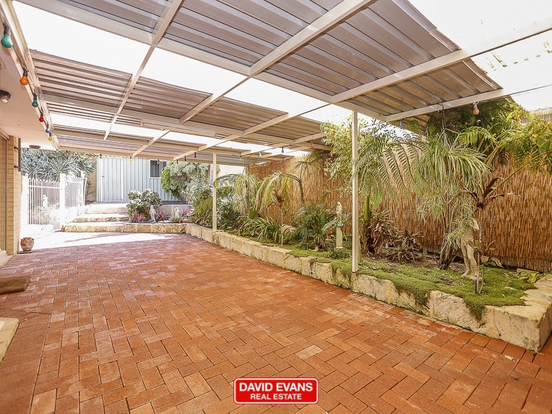 10 Rio Marina Way, Mindarie WA 6030