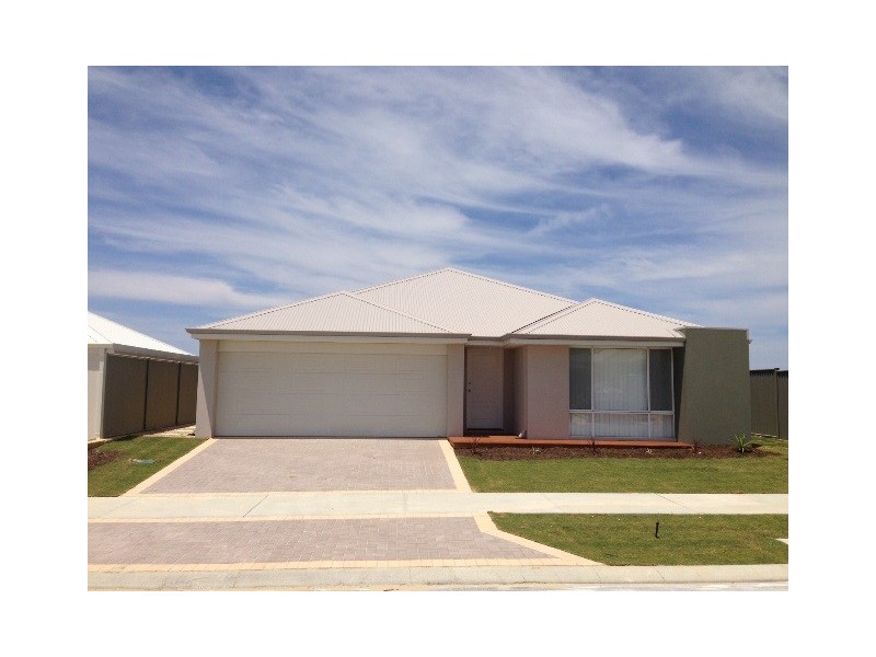 9 Zaffre Street, Eglinton WA 6034