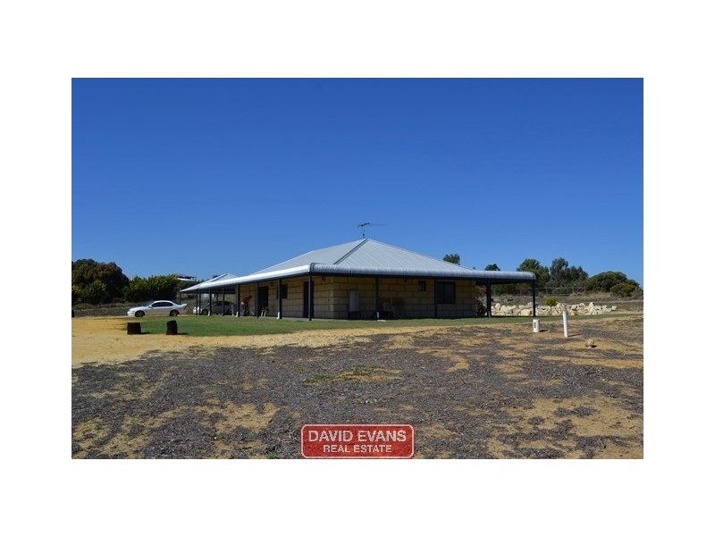 292 Sovereign HIll Drive, Gabbadah WA 6041