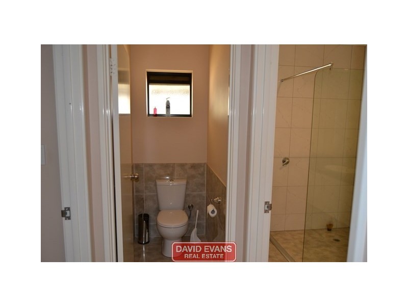 292 Sovereign HIll Drive, Gabbadah WA 6041