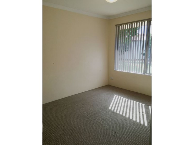 55 Stonehaven Parade, Kinross WA 6028