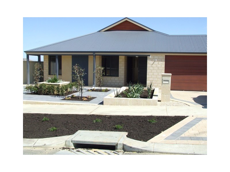 21 Ginsburg Turn, Tapping WA 6065