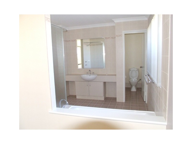 21 Ginsburg Turn, Tapping WA 6065