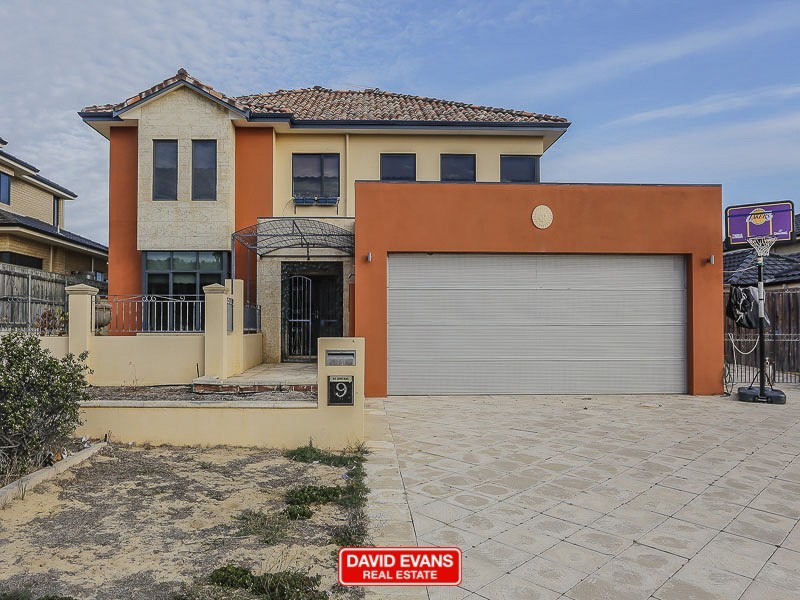 9 Royal James Court, Quinns Rocks WA 6030