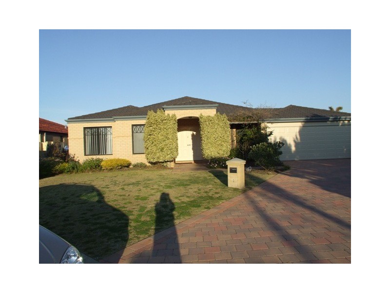 3 Sligo Court, Mindarie WA 6030