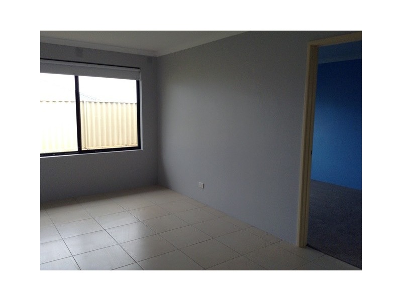 17 Hillsborough Parkway, Ridgewood WA 6030