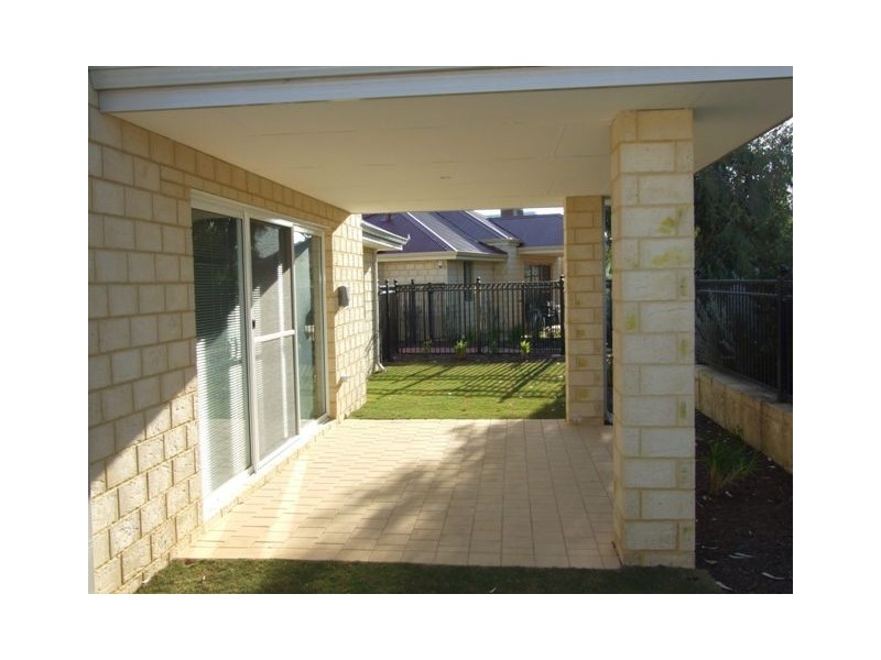 17 Yaroomba Place, Clarkson WA 6030