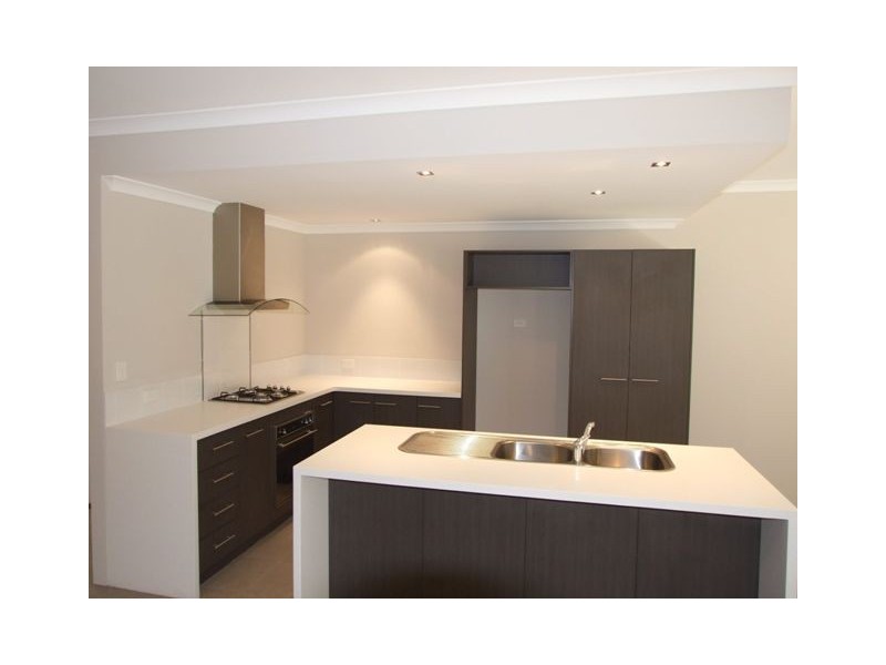 17 Yaroomba Place, Clarkson WA 6030