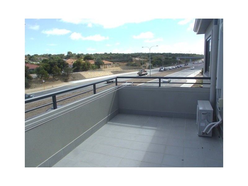 27/1 Sunlander Drive, Currambine WA 6028