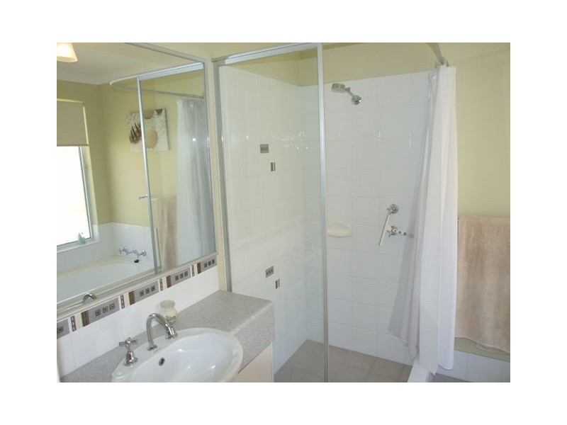 3 Elmhurst Drive, Clarkson WA 6030