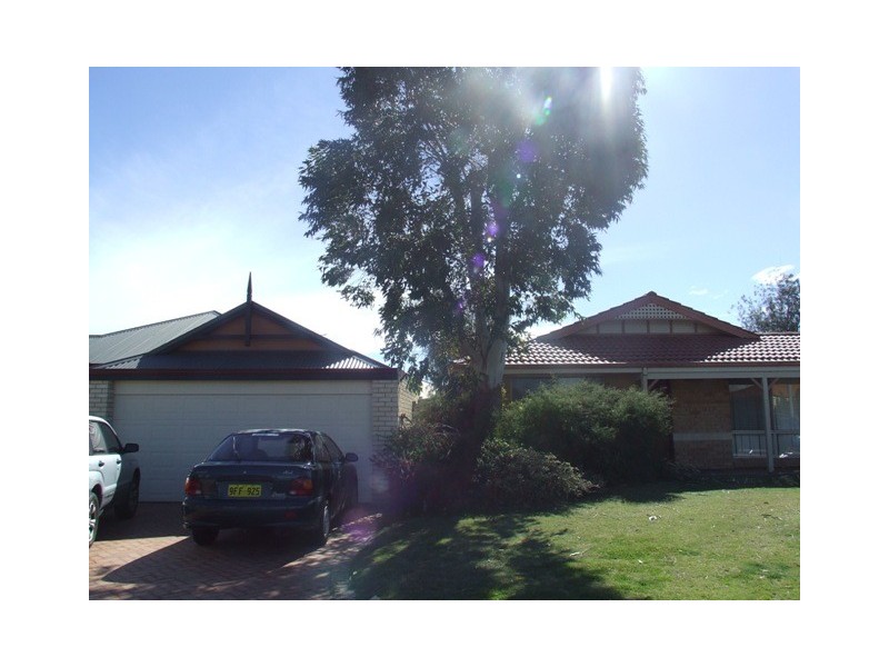 19 Ollera Place, Carramar WA 6031