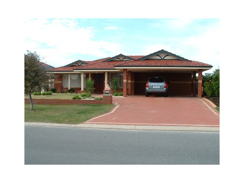 11 Aleri Court, Quinns Rocks WA 6030