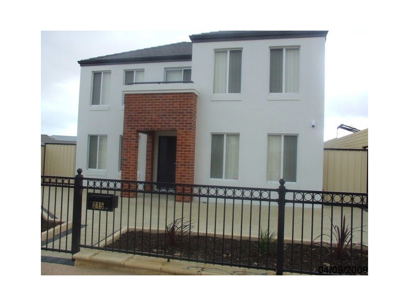 215 OCEANKEYS BVD, Clarkson WA 6030